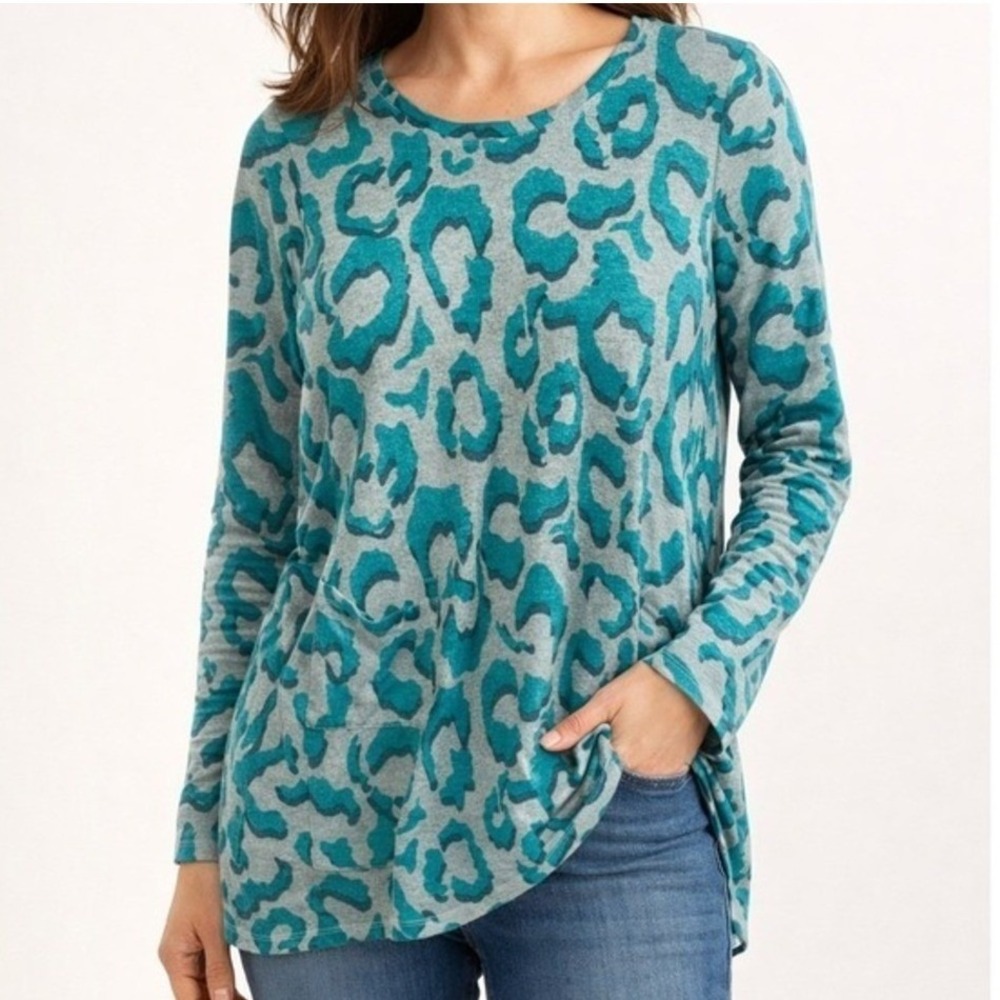 LOGO Lori Goldstein Tunic Top Pullover Womens M Green Soft Knit Artsy Lagenlook